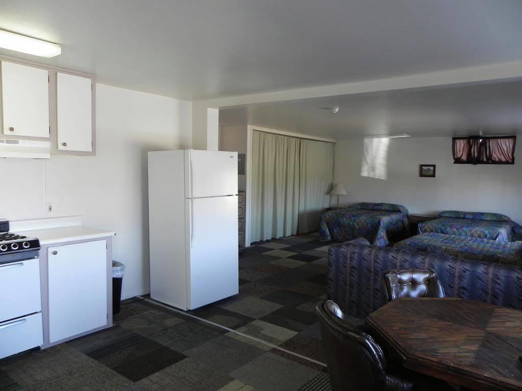 Crimson Hills Motel Parowan Exterior foto